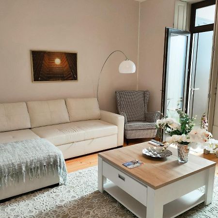 Porto Historic - Apartment With Private Patio Екстер'єр фото