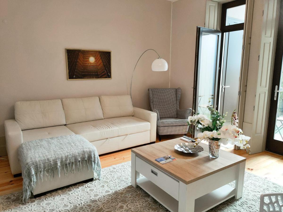 Porto Historic - Apartment With Private Patio Екстер'єр фото